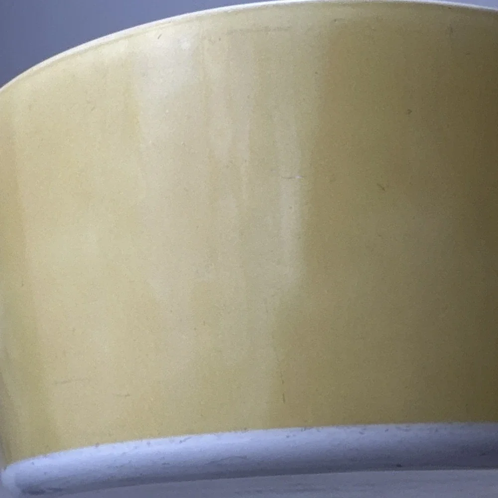 Vintage Corning Ware Yellow Round with Lid Casserole Dish B 1-3/4-B 1.75 Quart